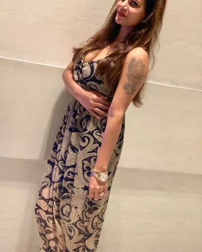 Mundra Escort